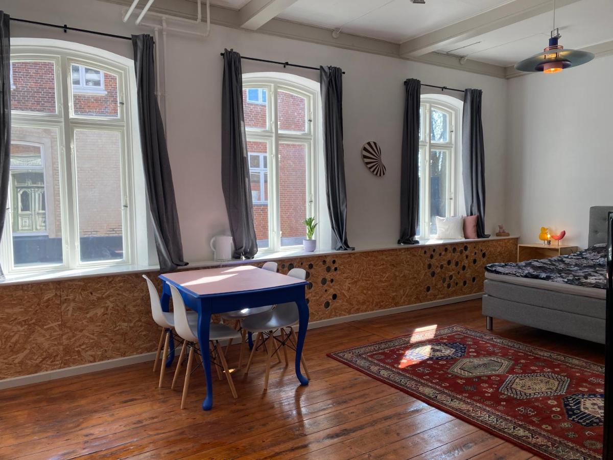 Gallery Studio In The Heart Of Højer Esterno foto