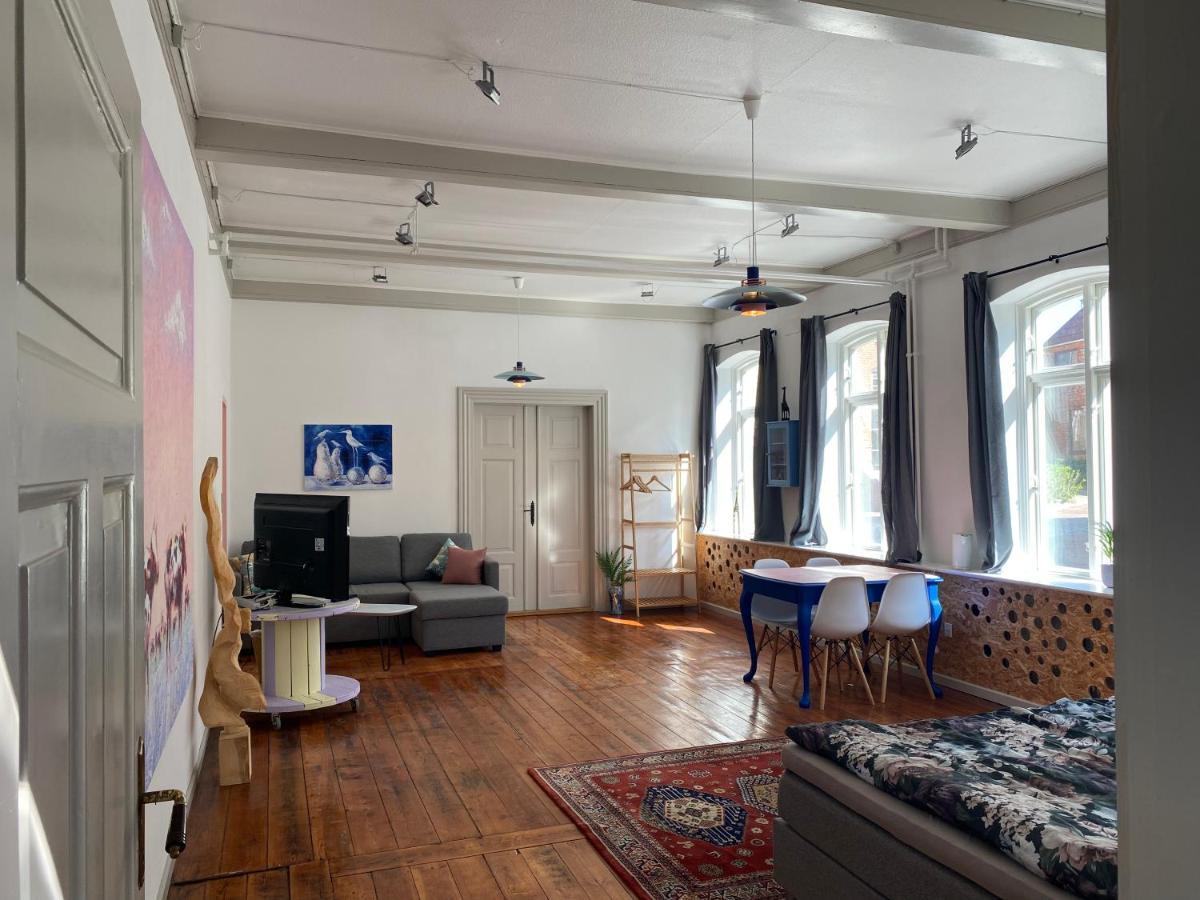 Gallery Studio In The Heart Of Højer Esterno foto